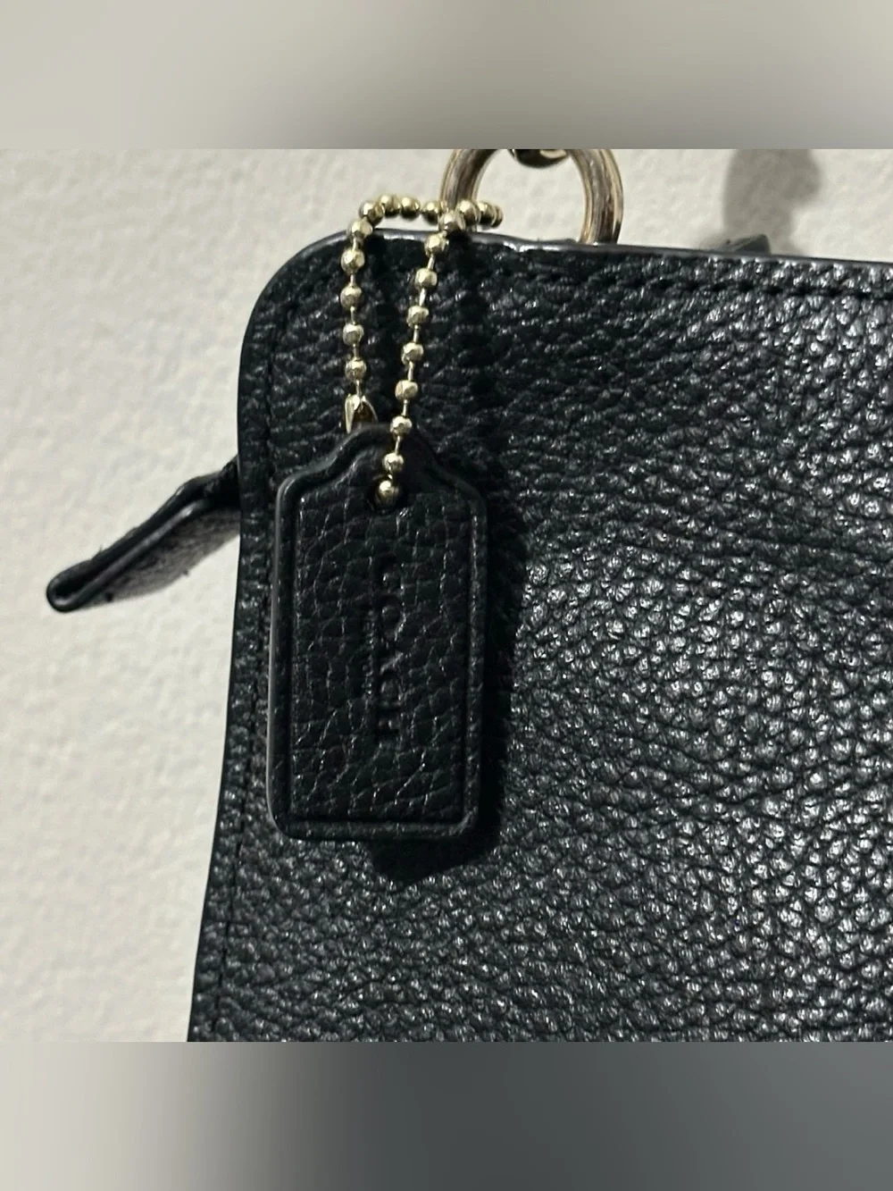 COACH Noa Pop Up Messenger Bag Crossbody Clutch Pebbled Black Gold EUC